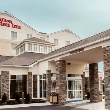 Hilton Garden Inn Winnipeg South Hotels near Assiniboine Park Zoo