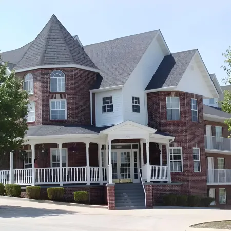 Carriage House Inn