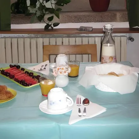 Linares Rooms Santiago Отели рядом с Аэропорт Сантьяго-де-Компостела