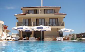 Family Hotel Muses