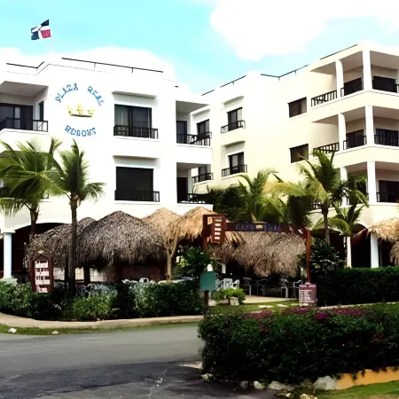 Plaza Real Resort