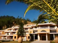 Apartamentos do Lago Hotels in Феррейра-ду-Зезере