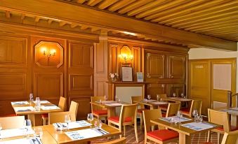 Auberge le Cantou - Hôtel Roche