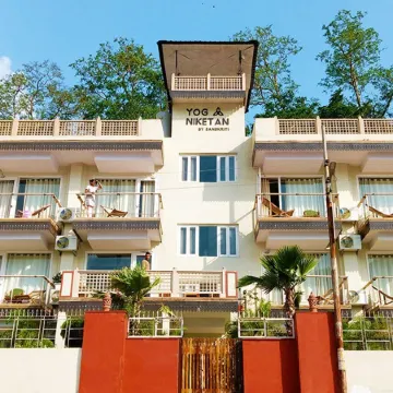 Yog Niketan by Sanskriti