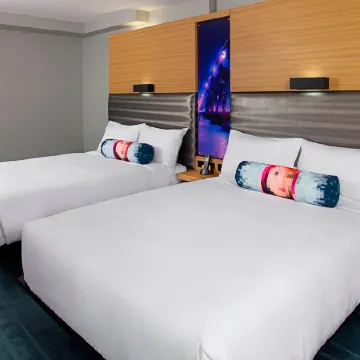 Aloft Miami Brickell Отели рядом с достопримечательностью «Порт оф Майами»