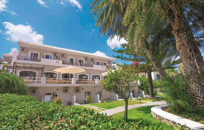 Zeus Hotels Palm Beach