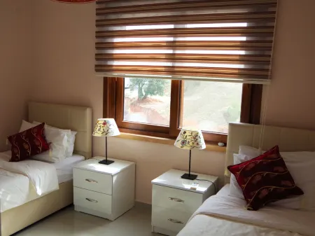 Holiday Apartment with Astonishing Views in Esentepe