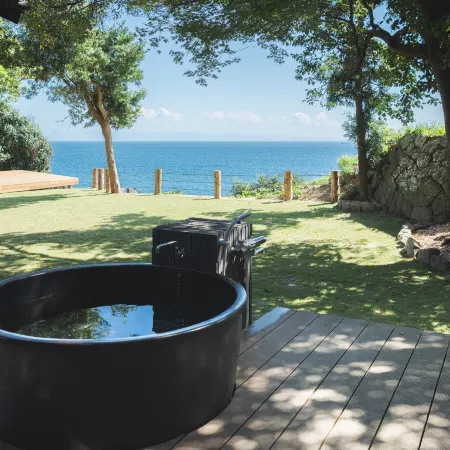 Ｇｌａｍｐｉｎｇ　Ｖｉｌｌａ　ＳＡＭＥＹＡ　ＡＷＡＪＩ