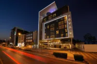 فندق نوفا ام ايدج من روتانا Hotels near يو ووك