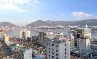 YAJA 마산오동점 썸네일