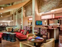 Houston Marriott Westchase Отели рядом с достопримечательностью «Вестчейс»