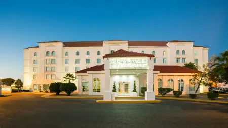 Krystal Urban Ciudad Juarez by US Consulate Отели рядом с достопримечательностью «Gran Plaza Juan Gabriel»