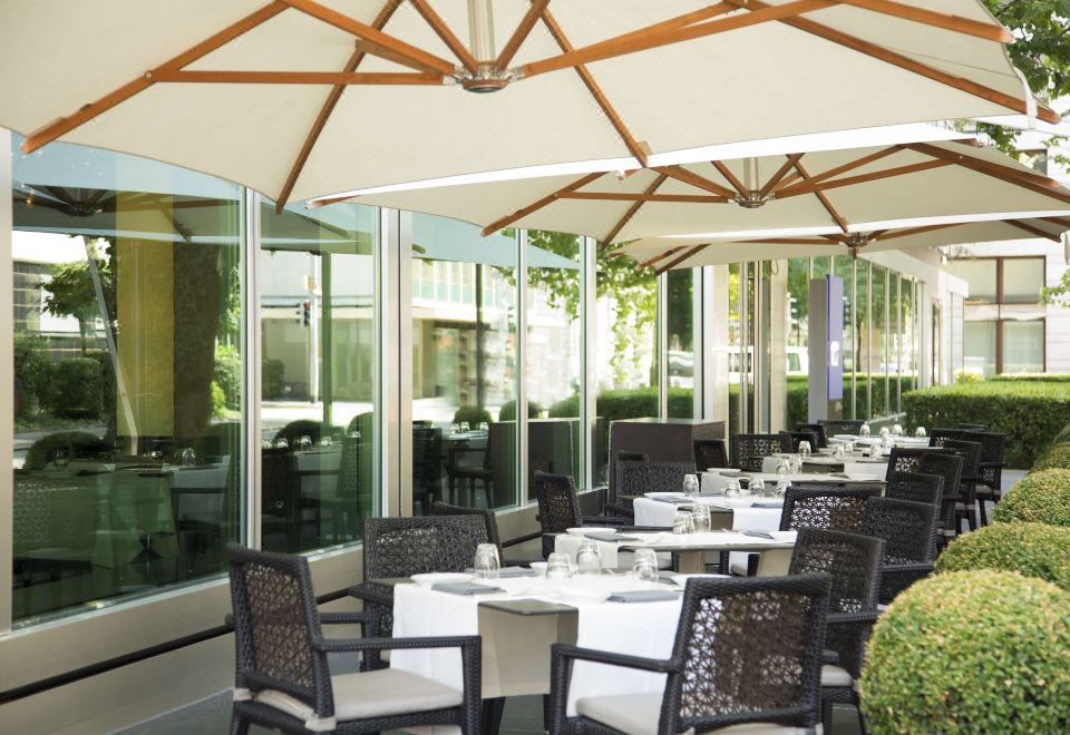 1. 파크 하얏트 취..