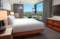 Senna House Hotel Scottsdale, Curio Collection by Hilton Xanadu Gallery 주변 호텔