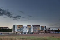 Hilton Garden Inn Topeka Các khách sạn ở Topeka