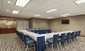 Home2 Suites by Hilton Allentown Bethlehem Airport