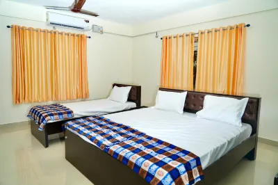 Shree Swarna Comforts Hotels near Sode Vadiraja Mutt
