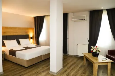 Yıldız Moonlight Hotel Hotel di Yesilyali Mahallesi