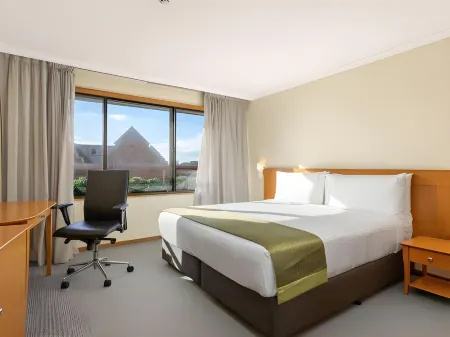 Sydney Harbour Hotel