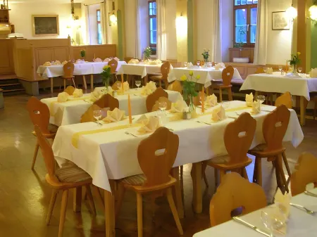 Gasthof Ochsenwirt Отели в г. Sachrang