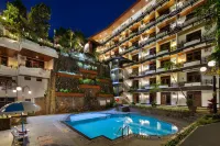 Royal Hotel and Convention Tretes - Pools
