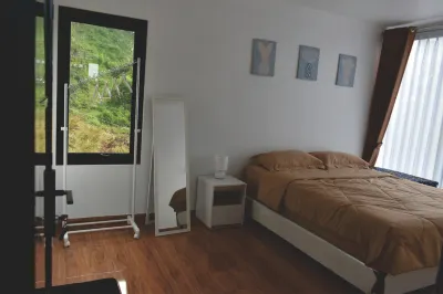 Sekar Arum Villa di Mahkota Sangkuriang Glamping Hotels near Curug Tilu