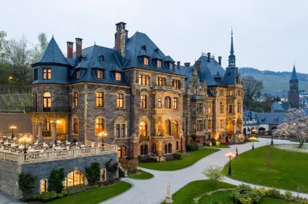 Schloss Lieser, Autograph Collection Отели рядом с достопримечательностью «Golden Nugget»