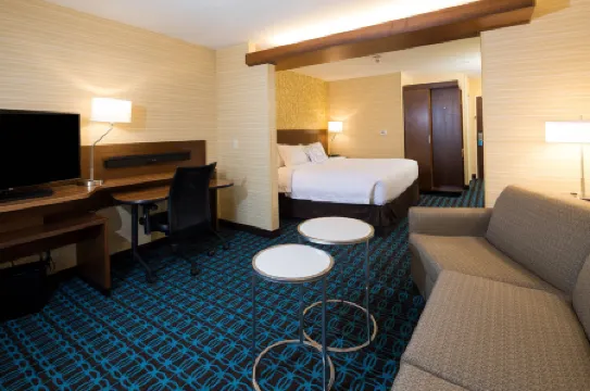 Fairfield Inn & Suites Detroit Chesterfield