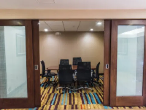 Fairfield Inn & Suites Chesapeake Hotels in Chesapeake