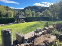 Gîte-Auberge du Pont de Lanau Hotel a Fournels