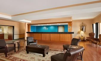 Holiday Inn Express & Suites Camarillo