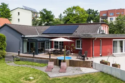 The Villa of Maximus is undoubtedly the most beautiful accommodation in Leipzig 住宿飯店