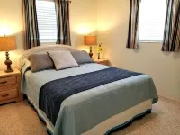 Private Heated  Pool House 6 miles from the Beach 미아카 타워 주변 호텔
