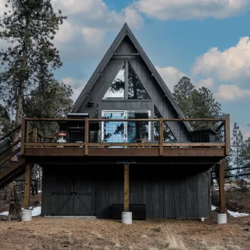 -Into the Woods A-Frame- Hot Tub- Fire Pit-