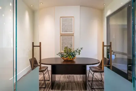 Luxury Resort Condo by Six Flags Magic Mountain