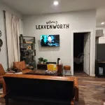 The Guest House on Seneca with King Bed Platte County 호텔