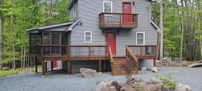 Welcome to Serenity Woods Hotels in Wayne County