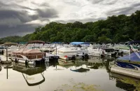 House 4bd-3bth-fire pit-screen porch-outdoor pool - close to everything