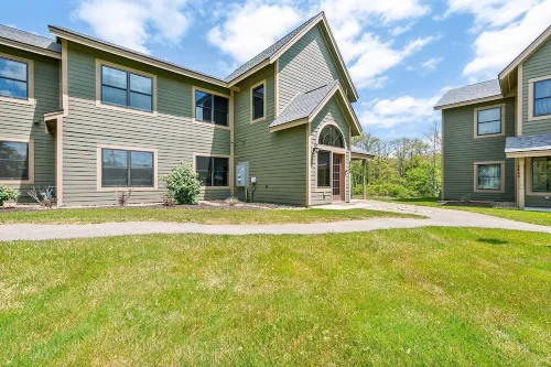 Summit House Luxury Condo