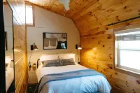 Lumber Lodge RRG - COMFY WOODSY STAY - in RRG/Auxier