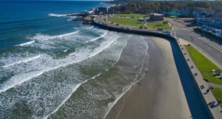 Private Apartment with private entrance, Full Bathroom, Living room, Kitchen