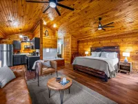 Your Own Private Cove!  Nestled Among Trees and Boulders Near National Park! Hotels in Townsend