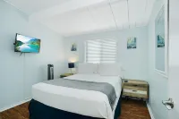 San Diego Surf Lodge #4 - 1/2 Block to the Pacific - Charming Apartment Hotels in Ocean Beach