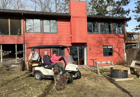 Woodland Trails Cabin on 130 acres with wildlife and miles of private trails