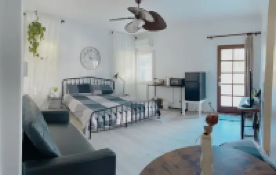 Master Bedroom Large Bathroom in Central O.C