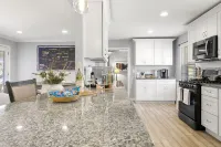 Smyrna’s Slice of Heaven! 4BR 2BA - 3 tähden