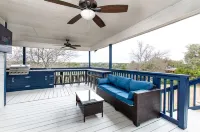 Fresh and fun Belton lake view home