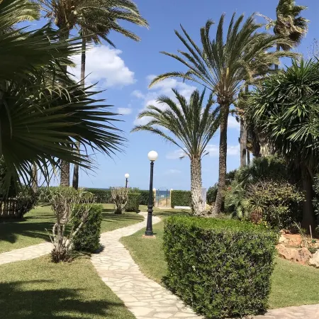 1ªLínie! Right on the beach, sea views, pool, climate, WIFI