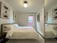Downtown Salem Chic - 3 Bedroom w/ Parking