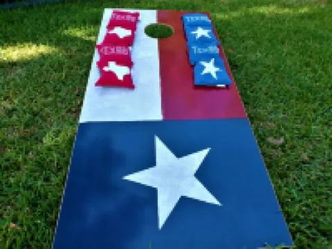 Backyard Oasis with Private Pool, SPA and Putting Green only 2 Miles from TAMU!